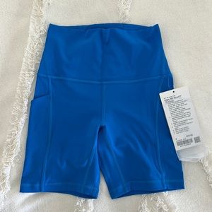 BNWT Lululemon Align shorts with pockets